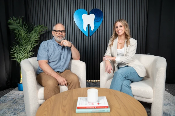 Eric Hubbard and Sara Sampson, hosts of Bite-Sized Dental Marketing